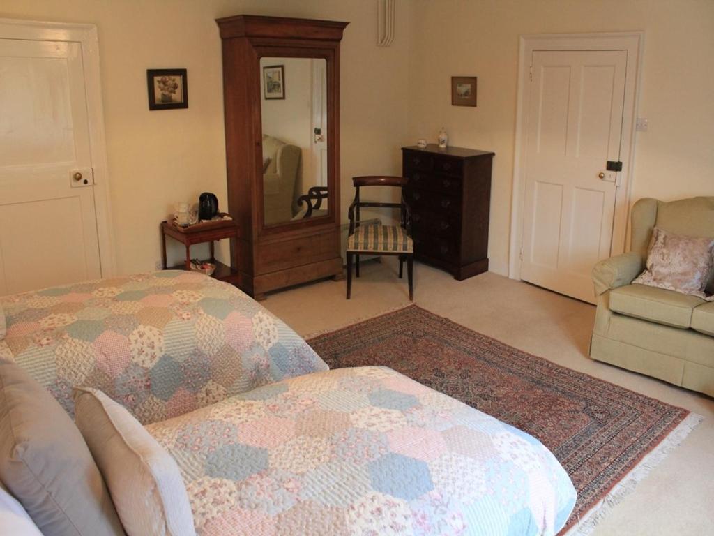 Kennett Church Farmhouse B & B الغرفة الصورة